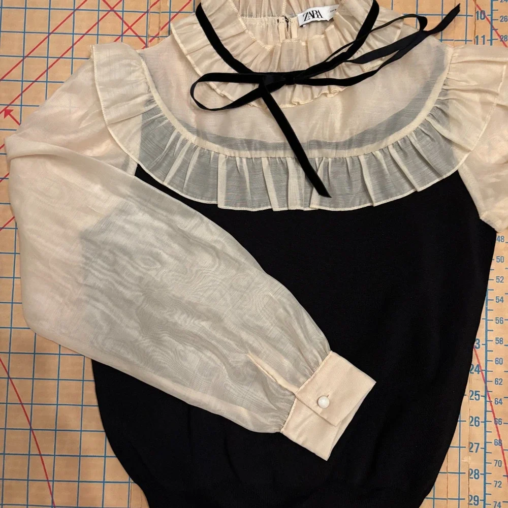 ZARA Ivory Sheer Sleeve Ruffle Collar Blouse Black Victorian Romantic Top Size M - Picture 5 of 7